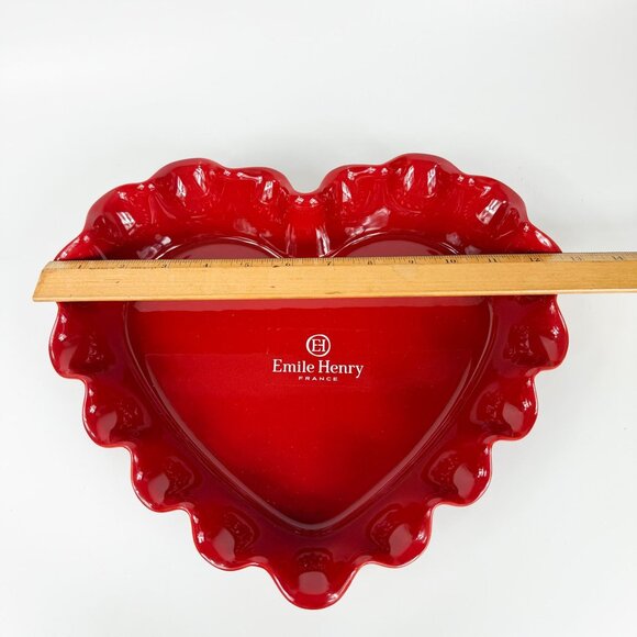 Emile Henry France Red Burgundy Ruffled Heart Baking Dish 12.8'' 61.77 - Picture 7 of 7